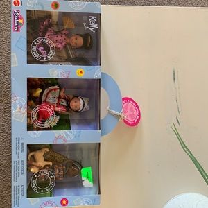 Kelly Friends of the World Dolls